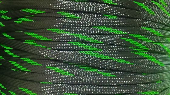 ভালো দাম তারের হারনেস সুরক্ষার জন্য ফ্লেম রিটার্ড্যান্ট উচ্চ নমনীয়তা ঘর্ষণ প্রতিরোধী PET Braided Cable Sleeve অনলাইন